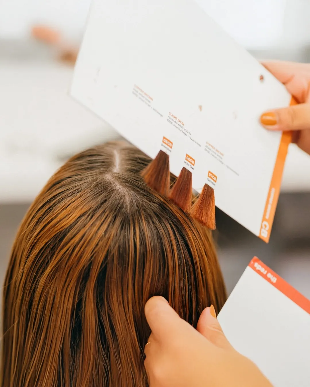 Selecting red hair extension color